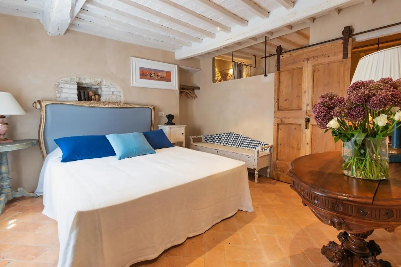 Hotel Beccofino Pienza 0*,